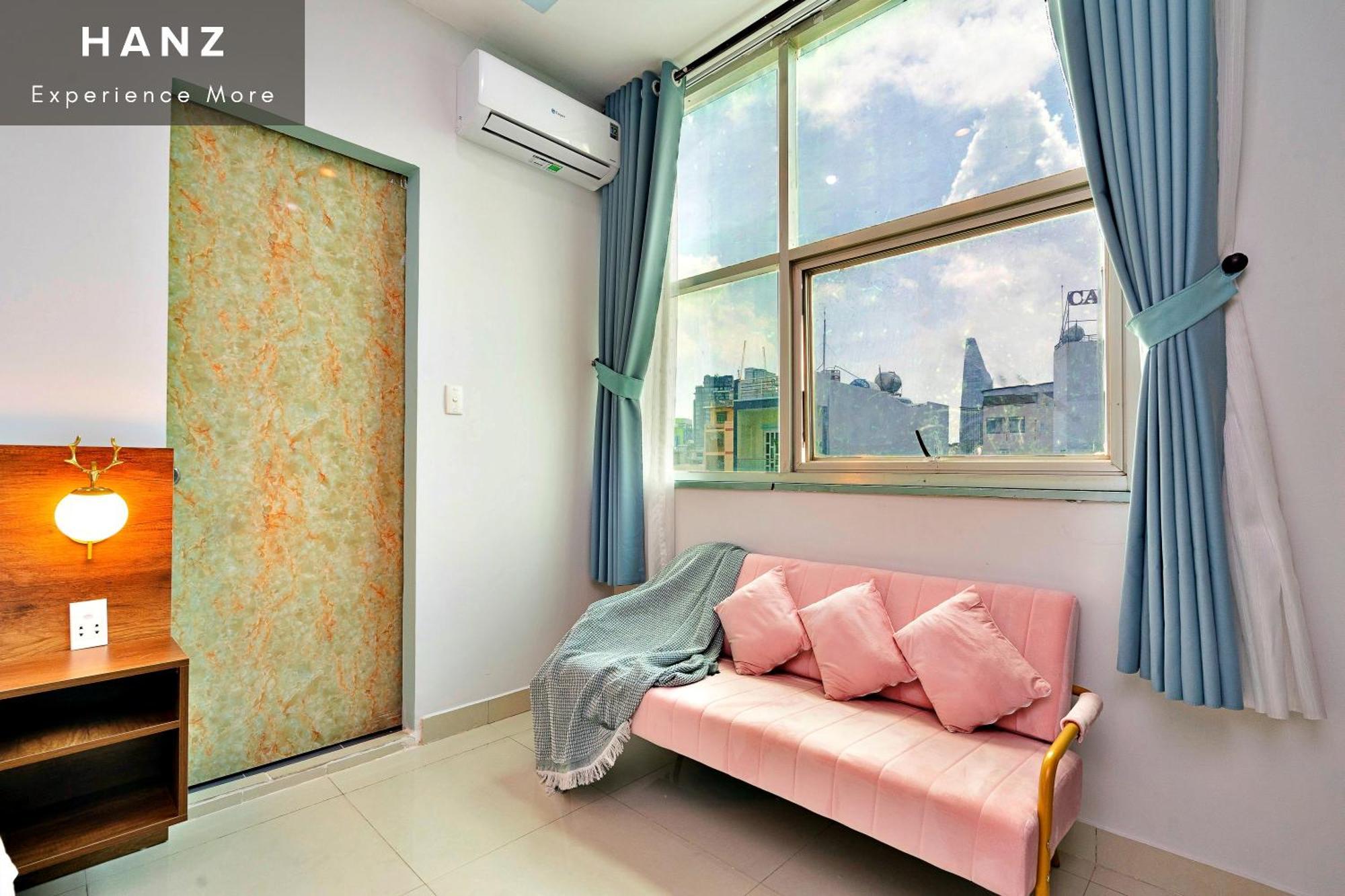Hotel S79 Vivianne De Tham *